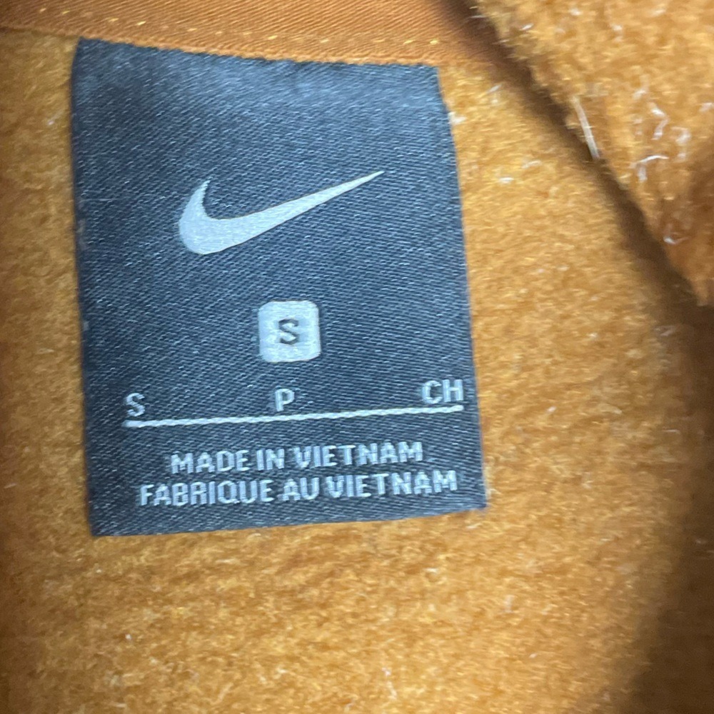 Nike  Therma Cowl Neck Camel Cozy Training Pullover Women's Small - Picture 7 of 12